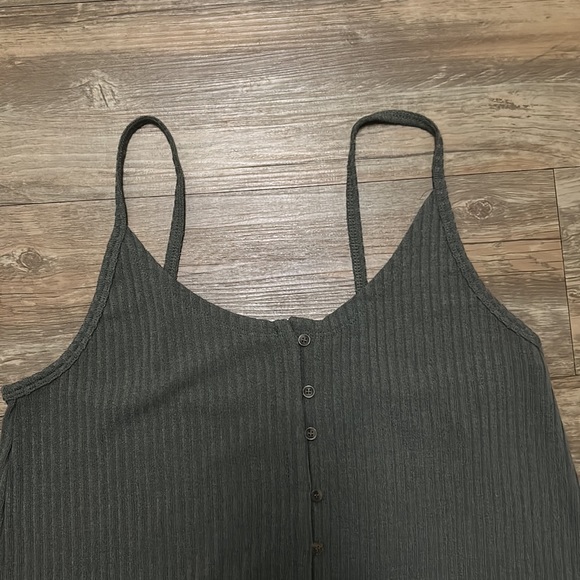 AEO olive button front tank NWT - Picture 2 of 12